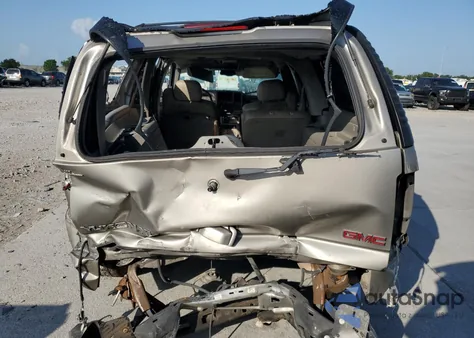 2002 GMC Yukon Xl C1500 из США, поврежденный, VIN 1GKEC16Z42J158660